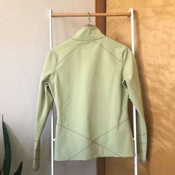 Pale Green Athleta Insulated Pullover Shell Size S - Picture 2 of 13